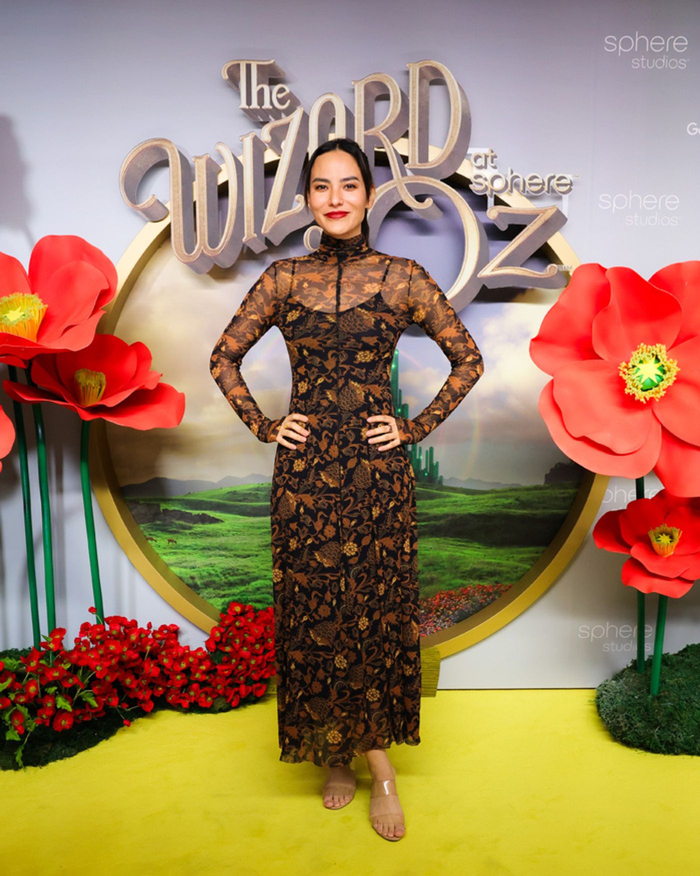 Photos: Lorna Luft, Jessica Vosk, & More Attend THE WIZARD OF OZ AT SPHERE  Image