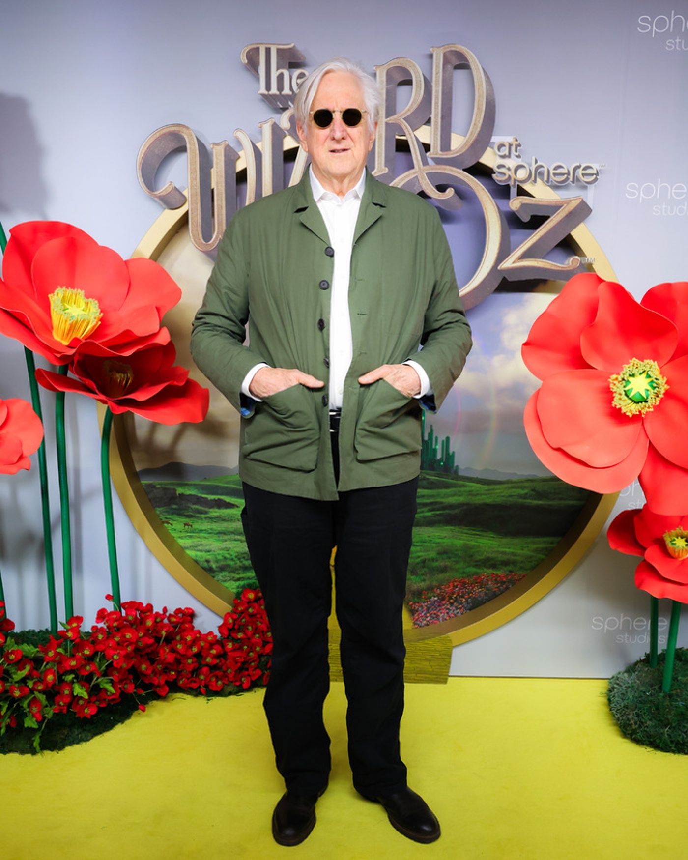 Photos: Lorna Luft, Jessica Vosk, & More Attend THE WIZARD OF OZ AT SPHERE  Image