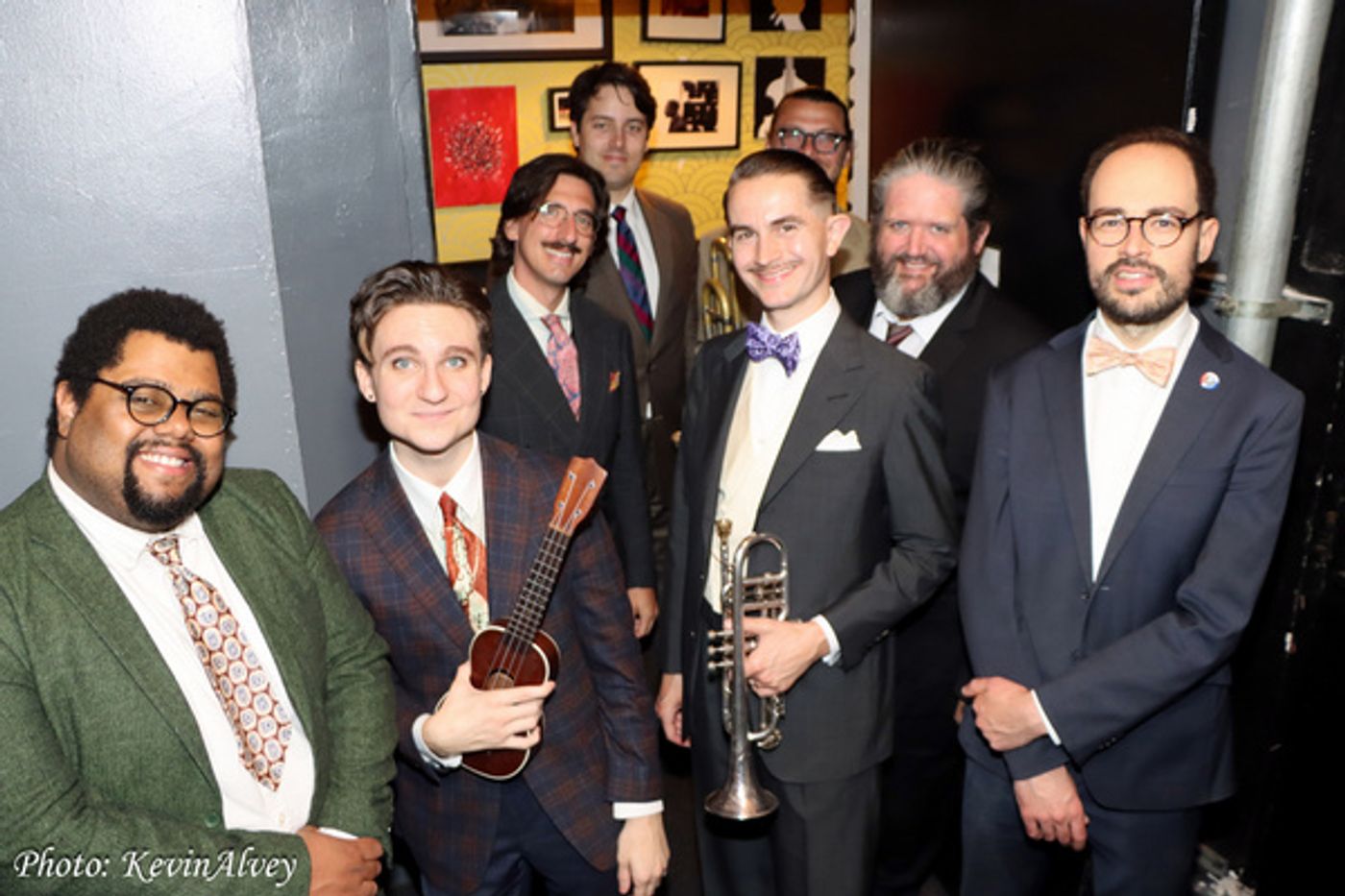 Photos: Bryce Edwards & Mike Davis Are a 'Hot Combination' at Birdland  Image