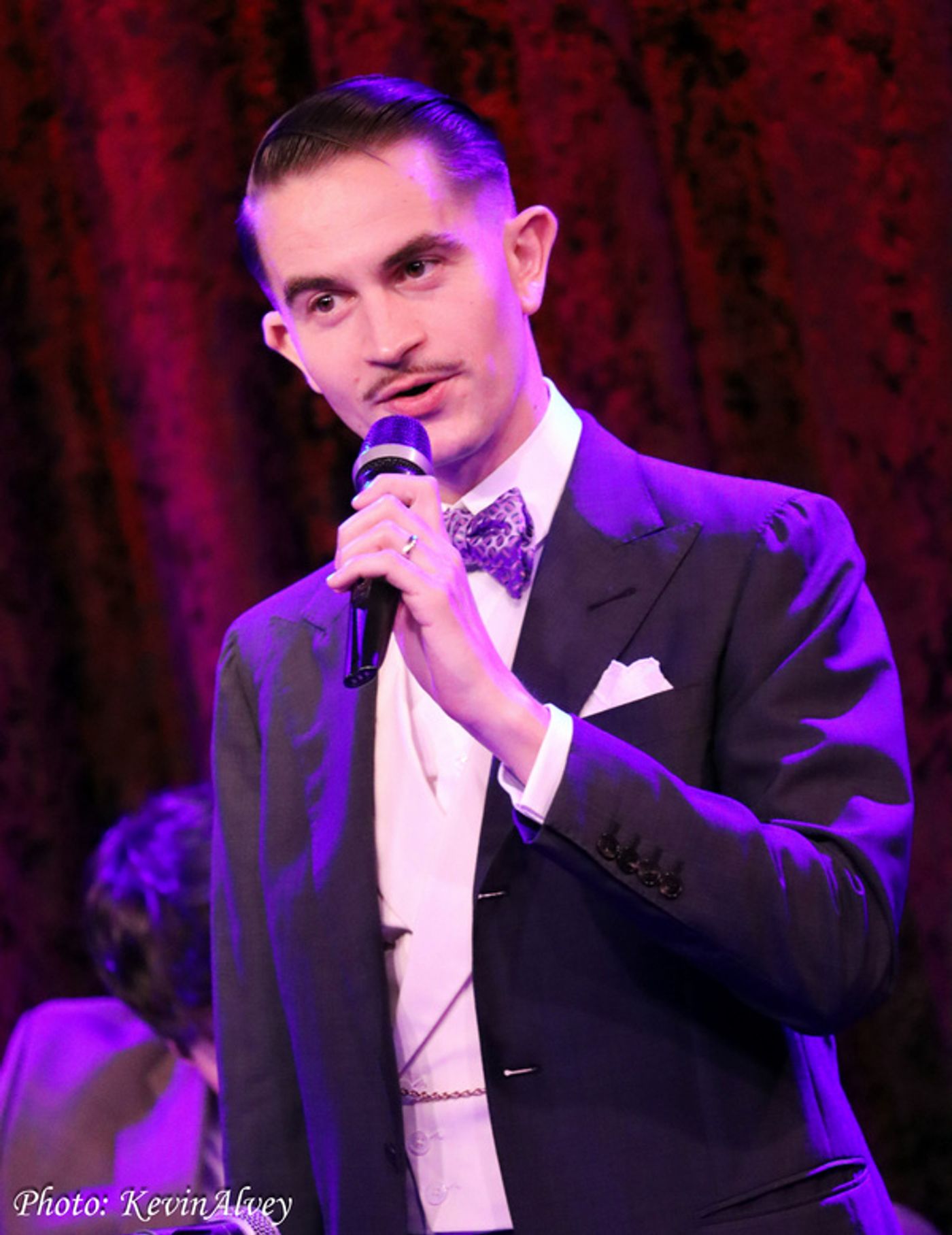 Photos: Bryce Edwards & Mike Davis Are a 'Hot Combination' at Birdland  Image
