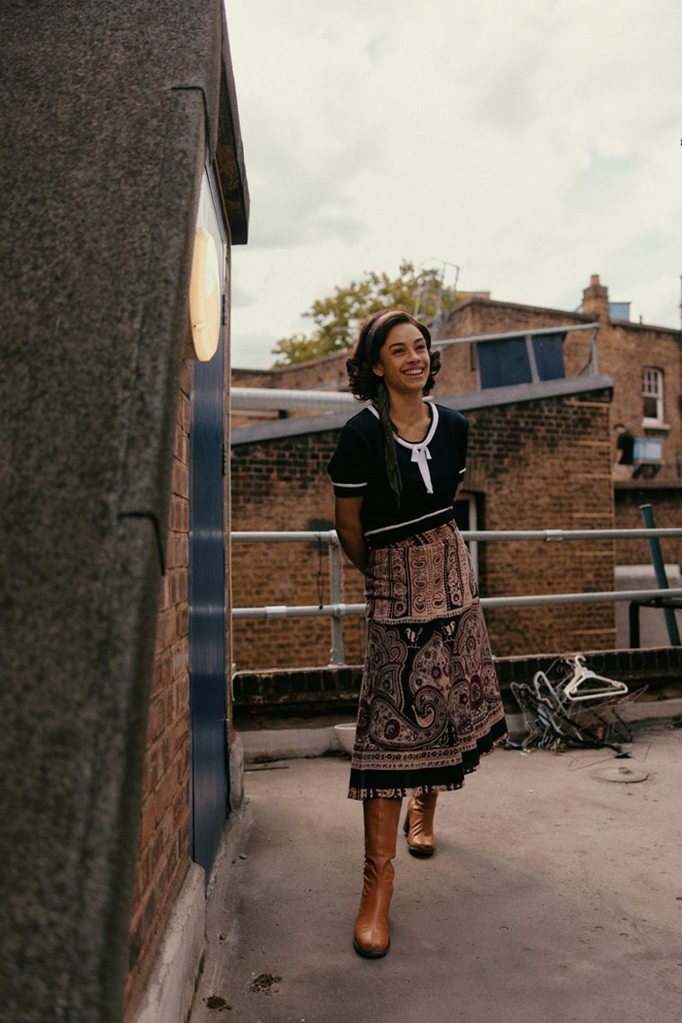 Photos: Behind the Scenes With STEREOPHONIC's UK Cast  Image