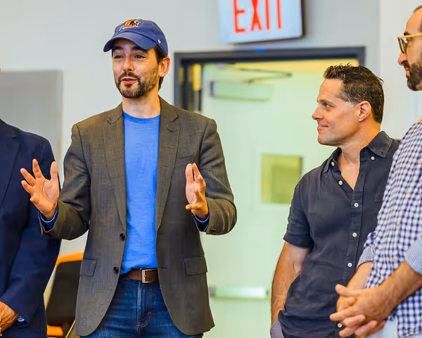 Marc Bruni (director), Joshua Bergasse (choreographer)
 Photo