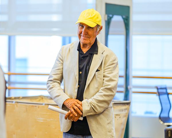 Ron Shelton (book)
 Photo