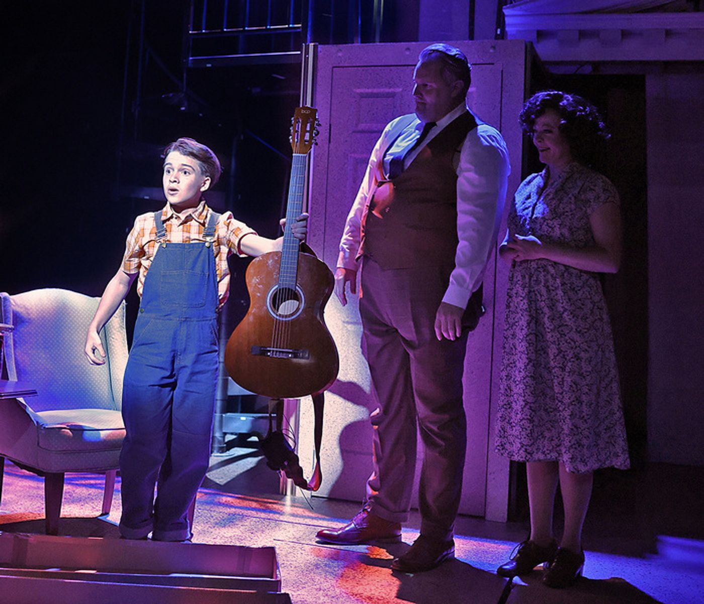 Photos: HEARTBREAK HOTEL at Beef & Boards Dinner Theatre  Image