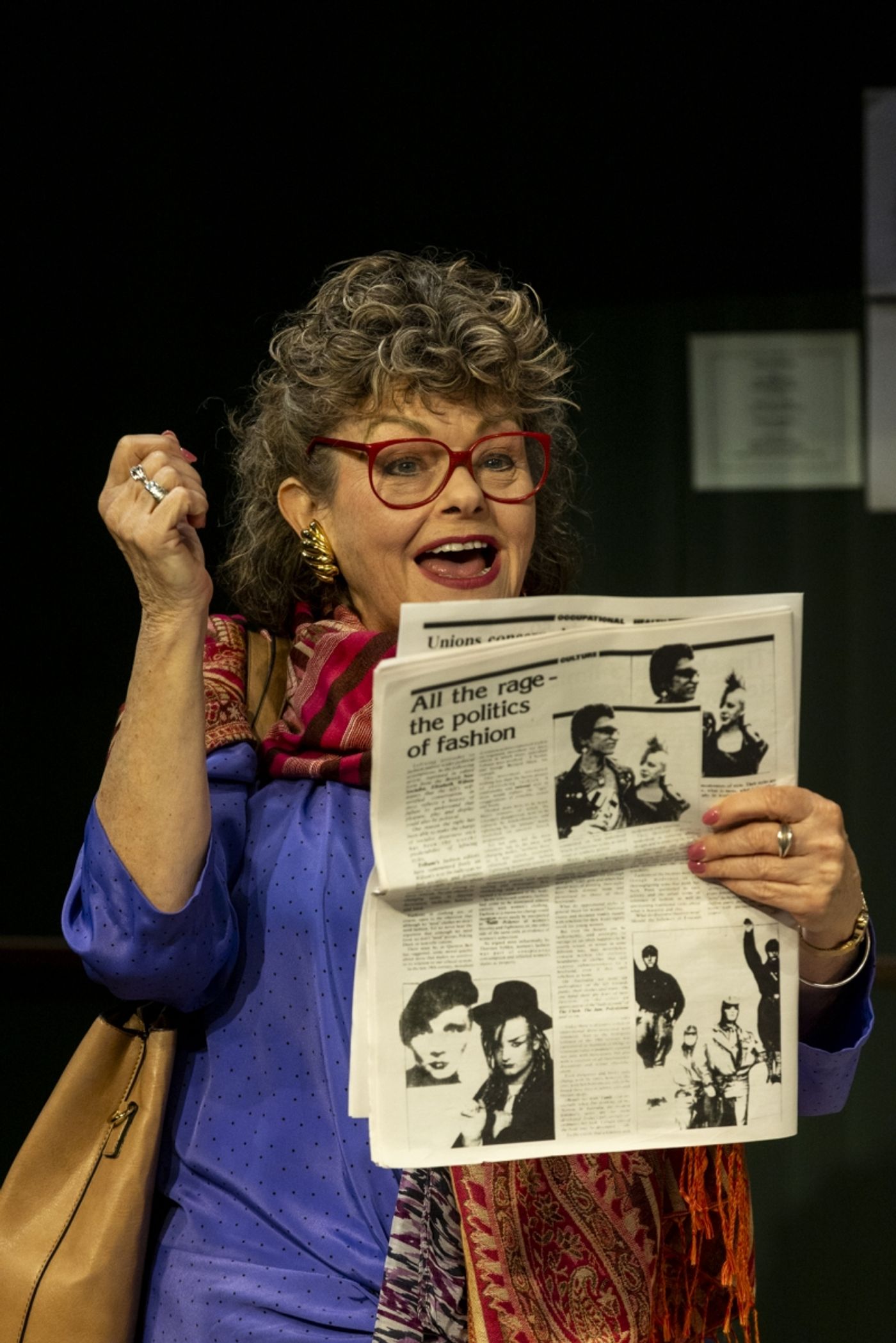REVIEW: HOW TO PLOT A HIT IN TWO DAYS, the latest sucess at The Ensemble Theatre  Image