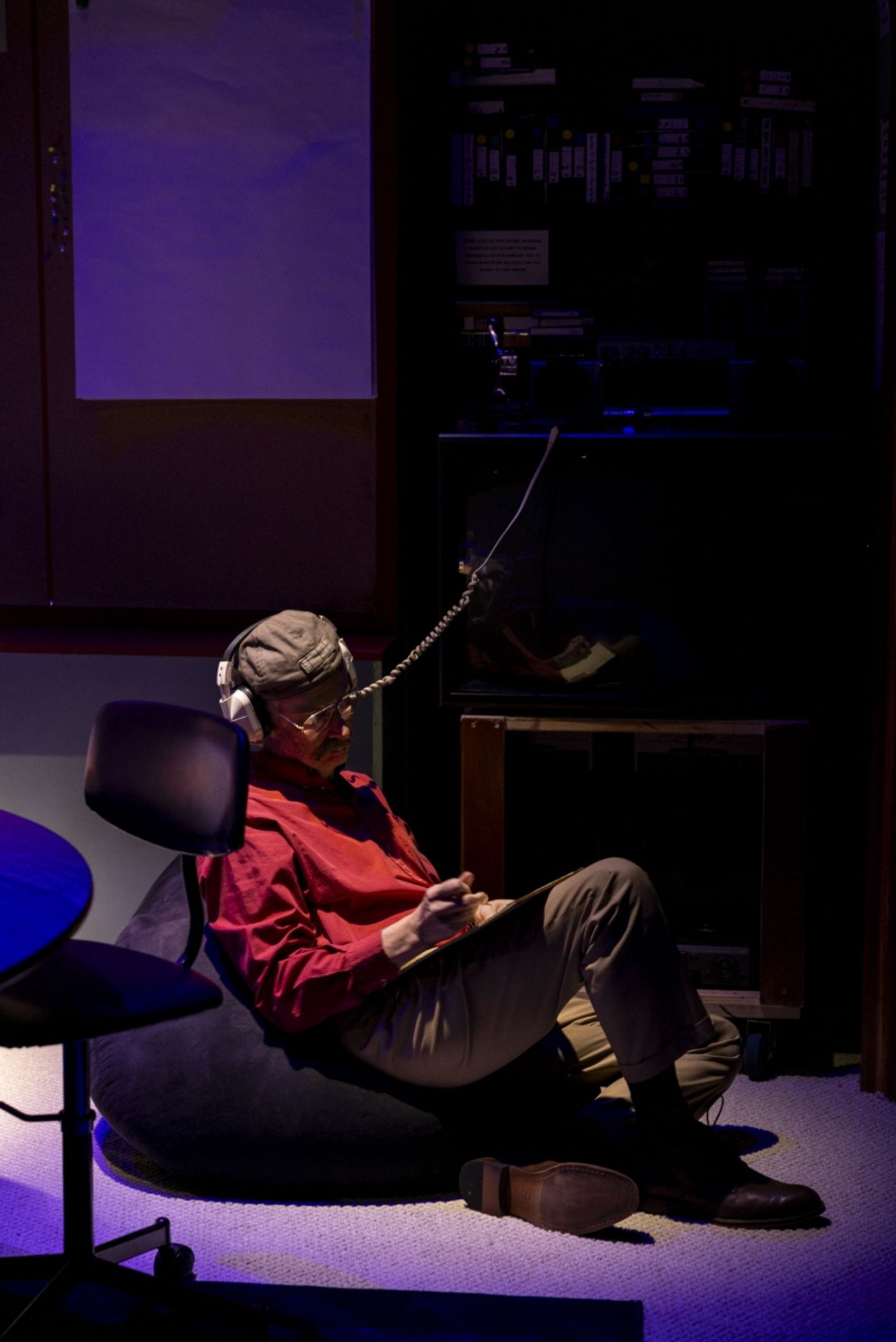 REVIEW: HOW TO PLOT A HIT IN TWO DAYS, the latest sucess at The Ensemble Theatre  Image