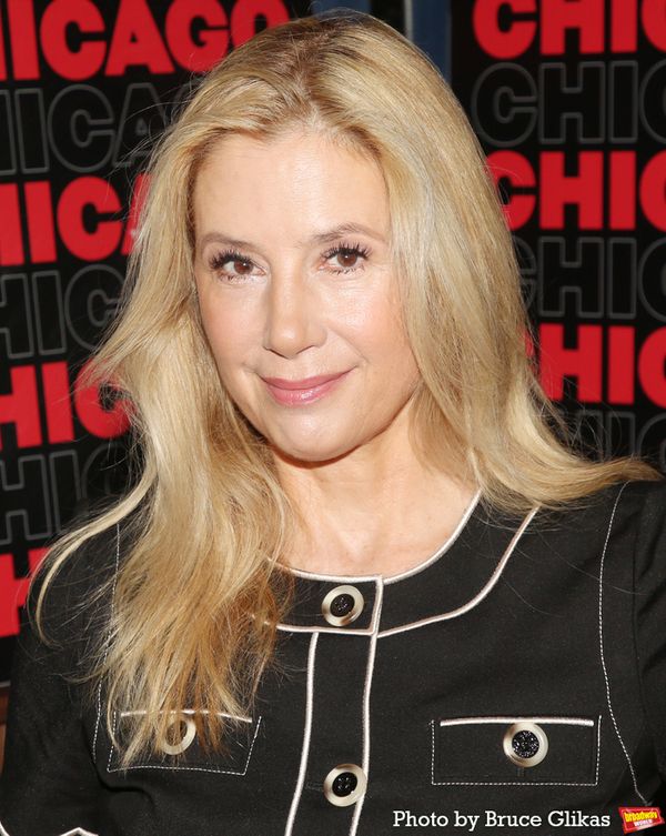 Mira Sorvino Photo