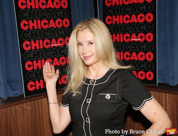 Mira Sorvino Photo