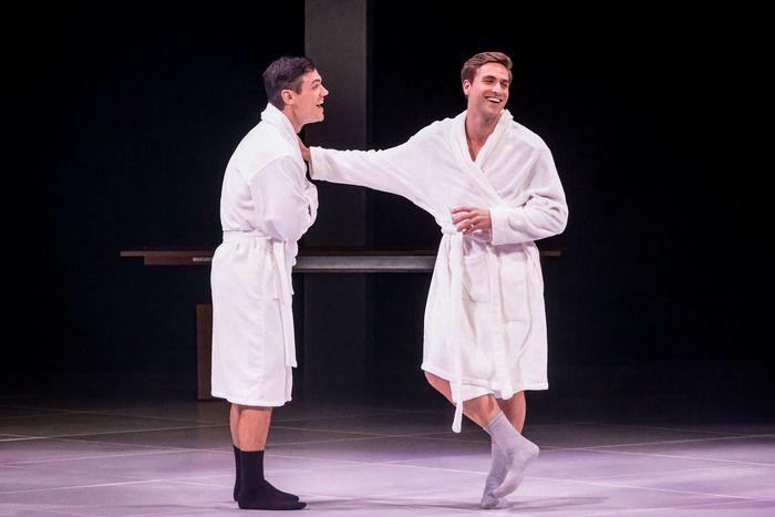 Photos: AMERICAN PSYCHO: THE MUSICAL at The Hobby Center — photo 6 of 12