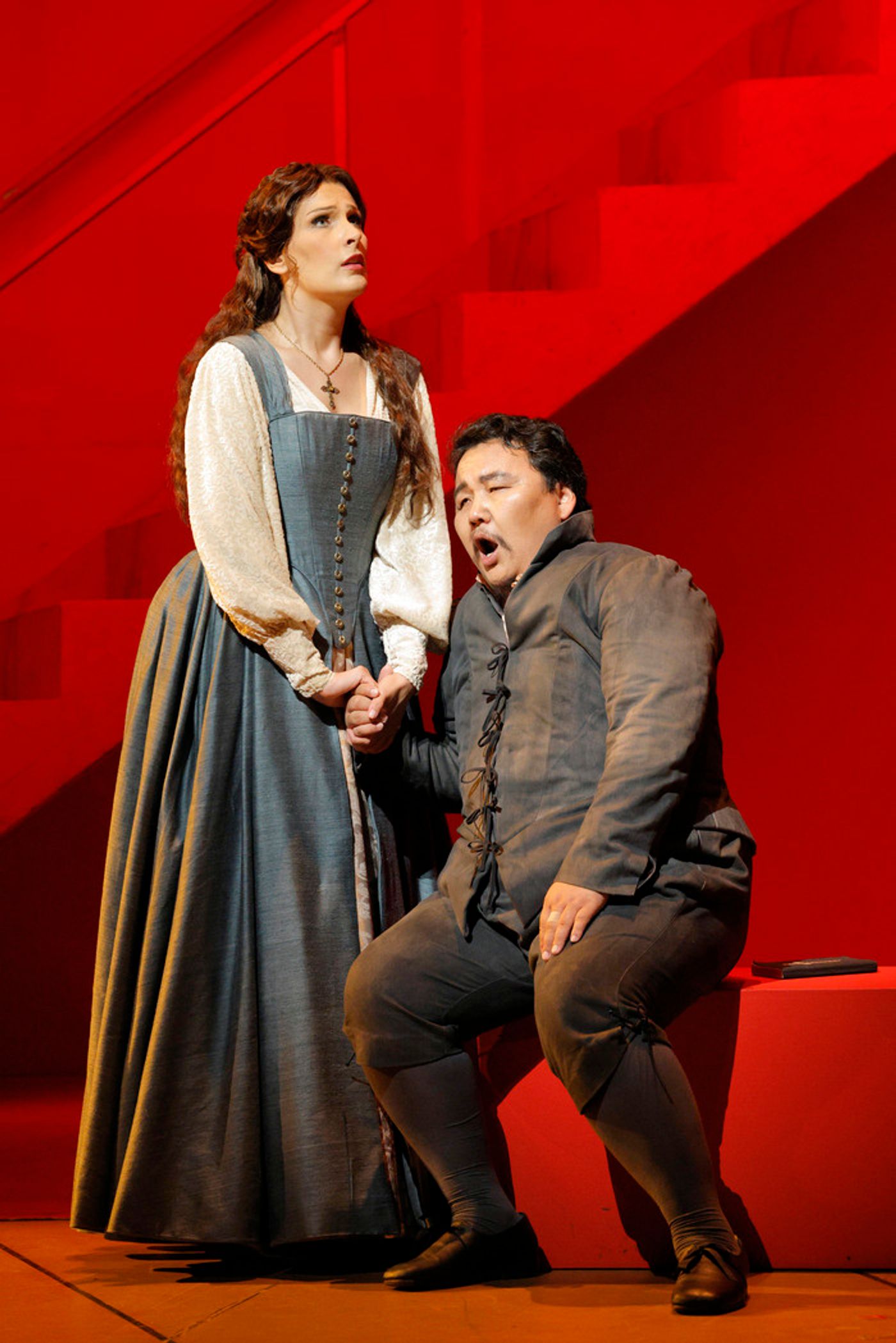 Photos: Giuseppe Verdi’s RIGOLETTO at San Francisco Opera  Image