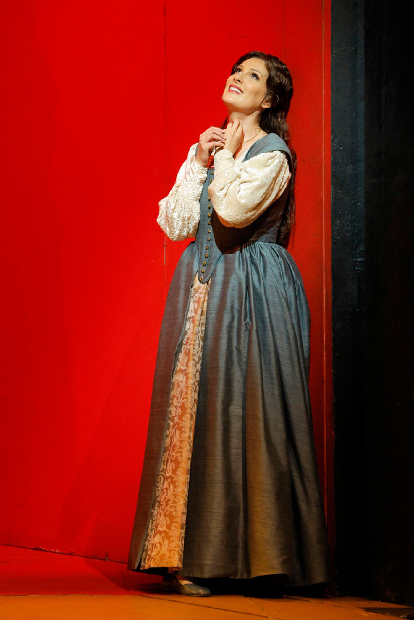 Photos: Giuseppe Verdi’s RIGOLETTO at San Francisco Opera  Image