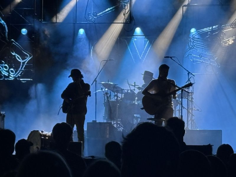 Review: THE AVETT BROTHERS at MAD Amphitheater in El Dorado  Image