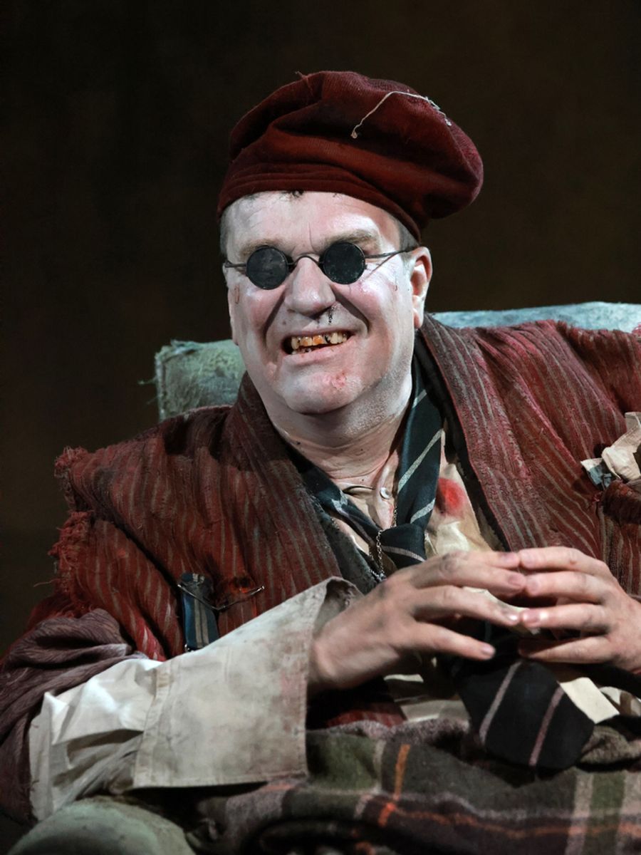 Photos: Douglas Hodge, Mathew Horne & More in ENDGAME Image