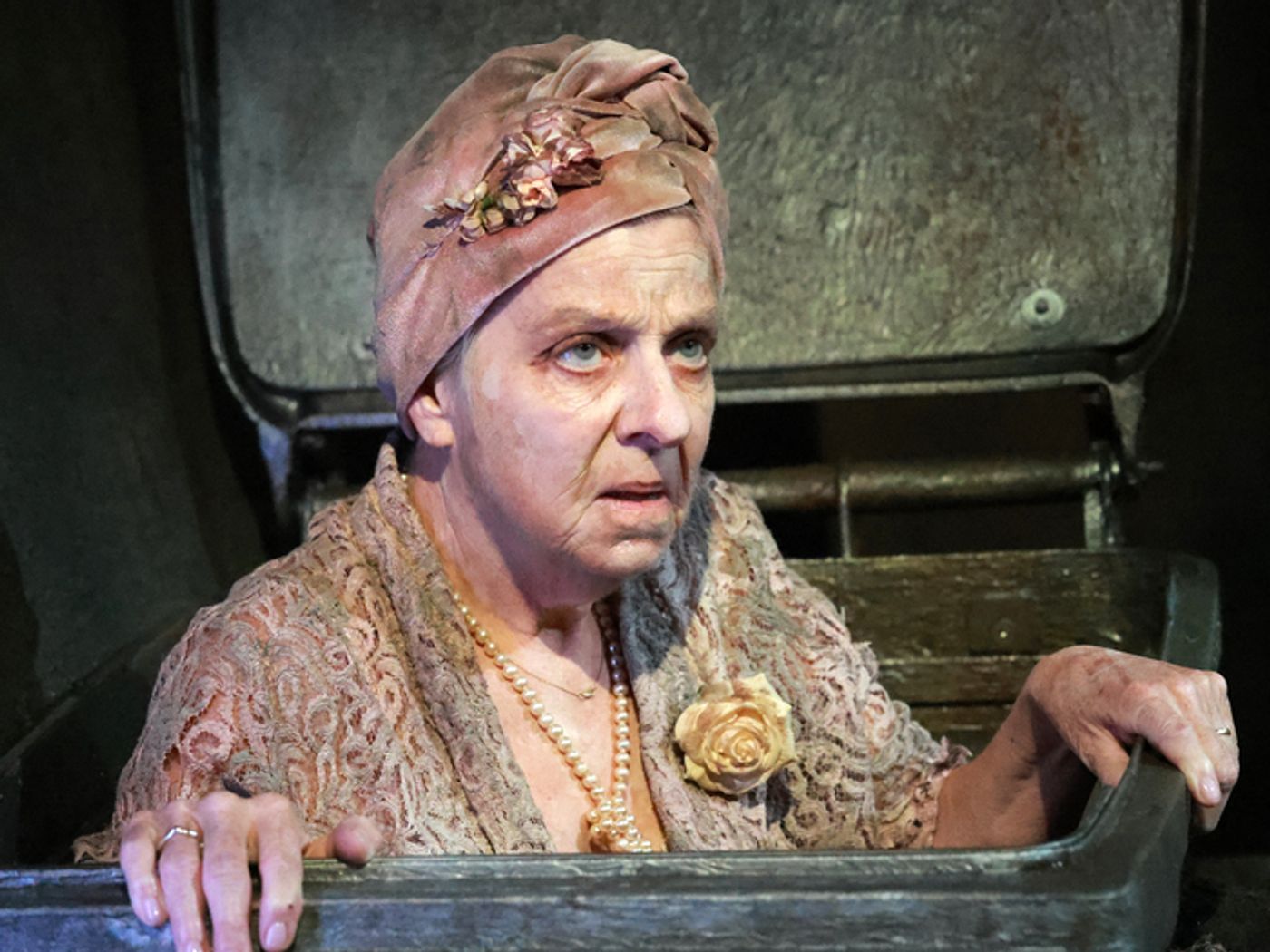 Photos: Douglas Hodge, Mathew Horne & More in ENDGAME  Image