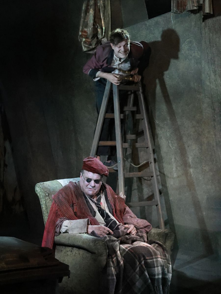 Photos: Douglas Hodge, Mathew Horne & More in ENDGAME Image