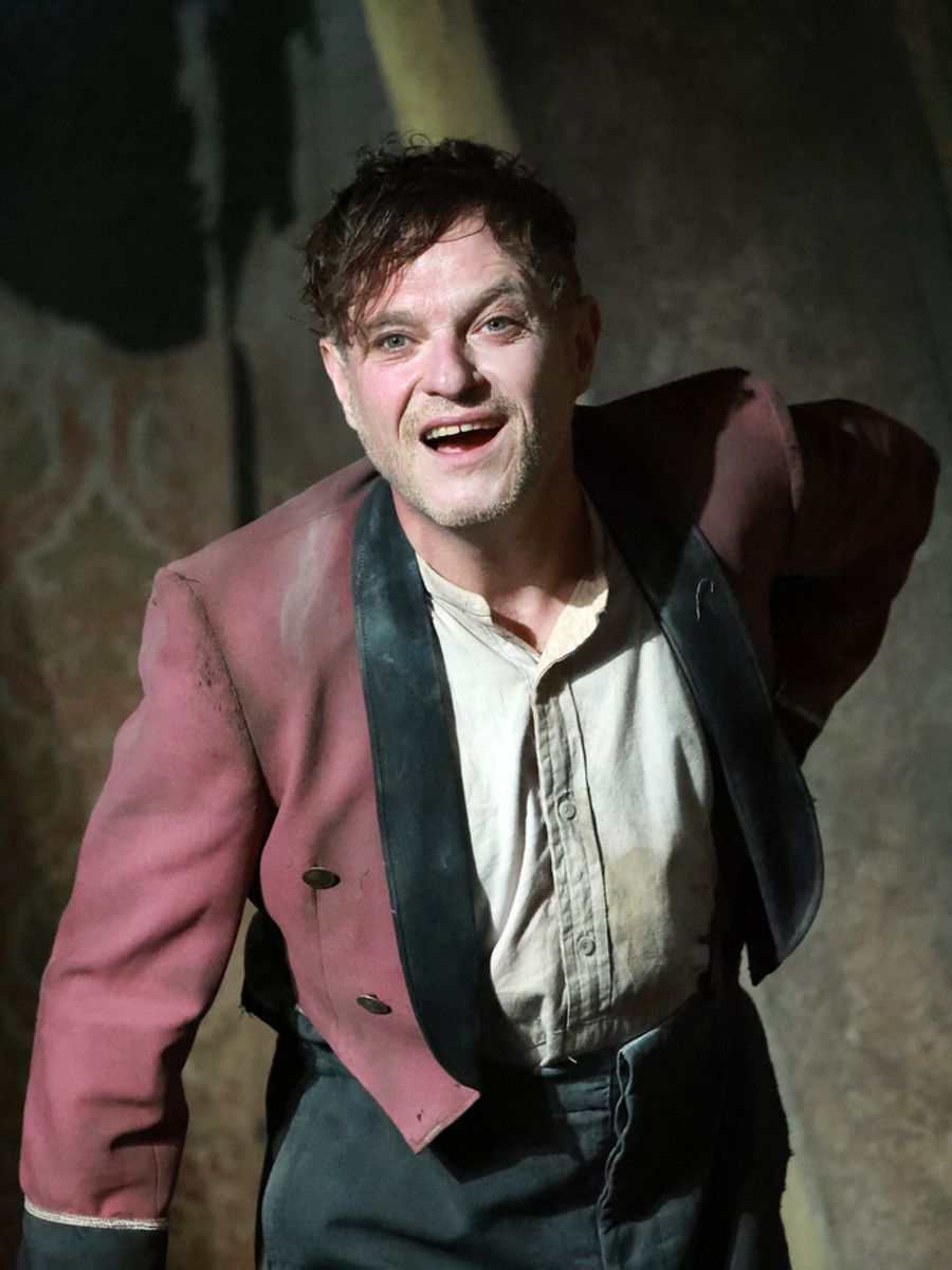 Photos: Douglas Hodge, Mathew Horne & More in ENDGAME Image