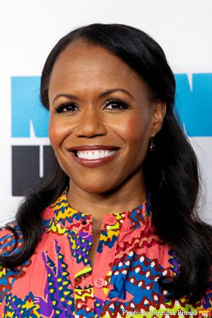 Nikki Renee Daniels Photo