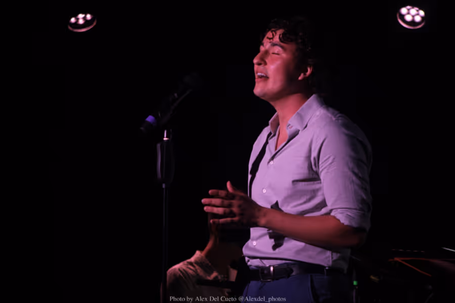 Review: REP BOOK ROULETTE at The Green Room 42 Is Packed with Surprises Image
