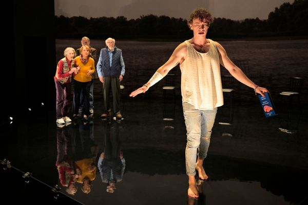 Ben Hirschhorn (back L-R): Barbara Kingsley, Pamela Reed, Michael Cullen, and Peter V Photo