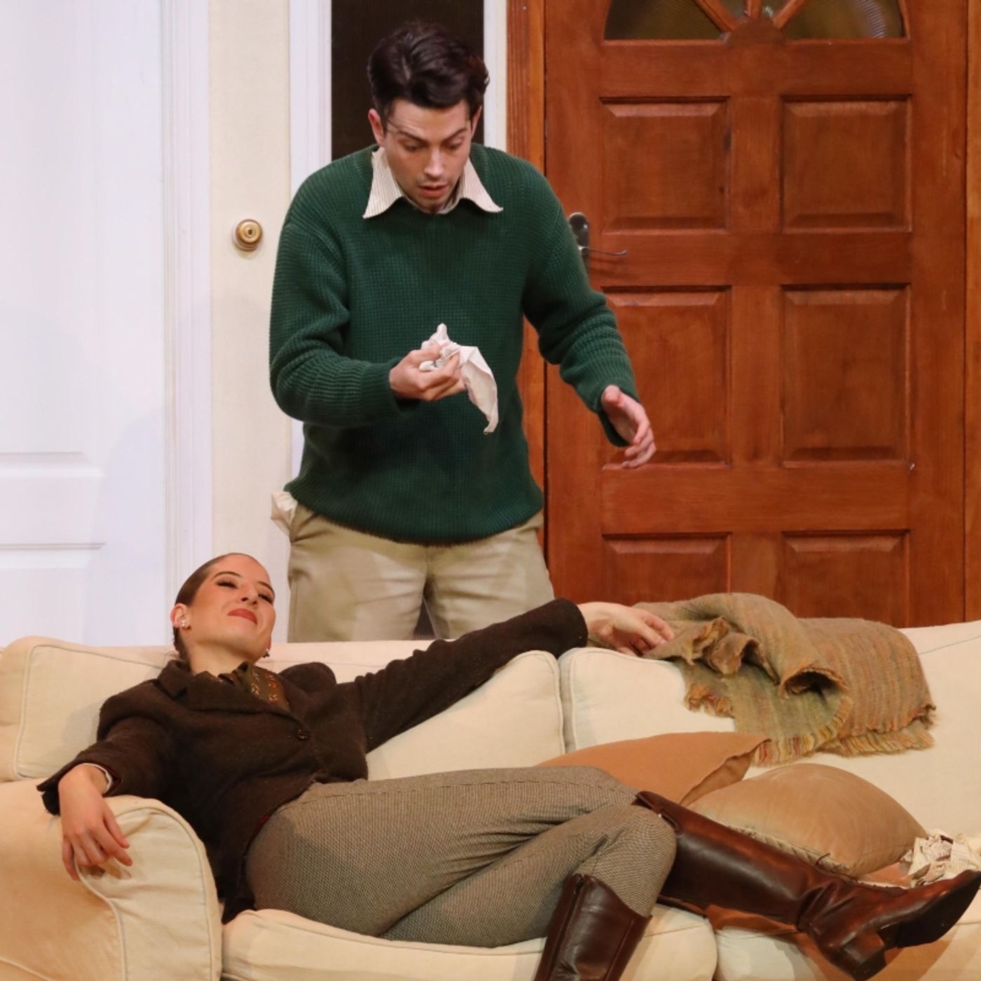 Review: NOISES OFF at Theatre on the Bay Is a Seamless and Side-Splittingly Funny Farce  Image