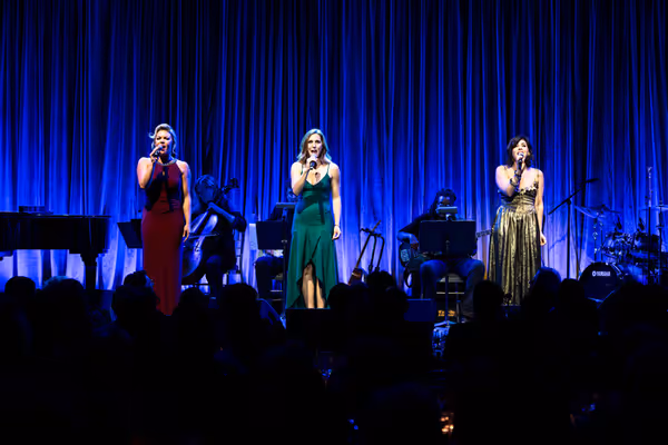 Robyn Hurder, Mara Davi, Krysta Rodriguez Photo