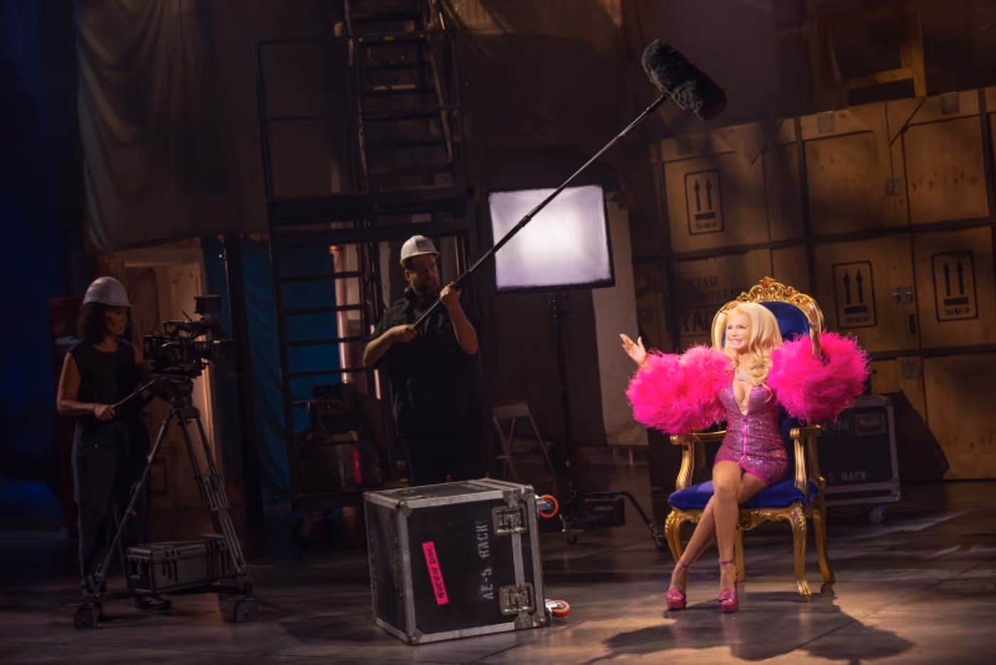 Meet the Queen of THE QUEEN OF VERSAILLES, Broadway Newcomer Lindsey Ferrentino  Image