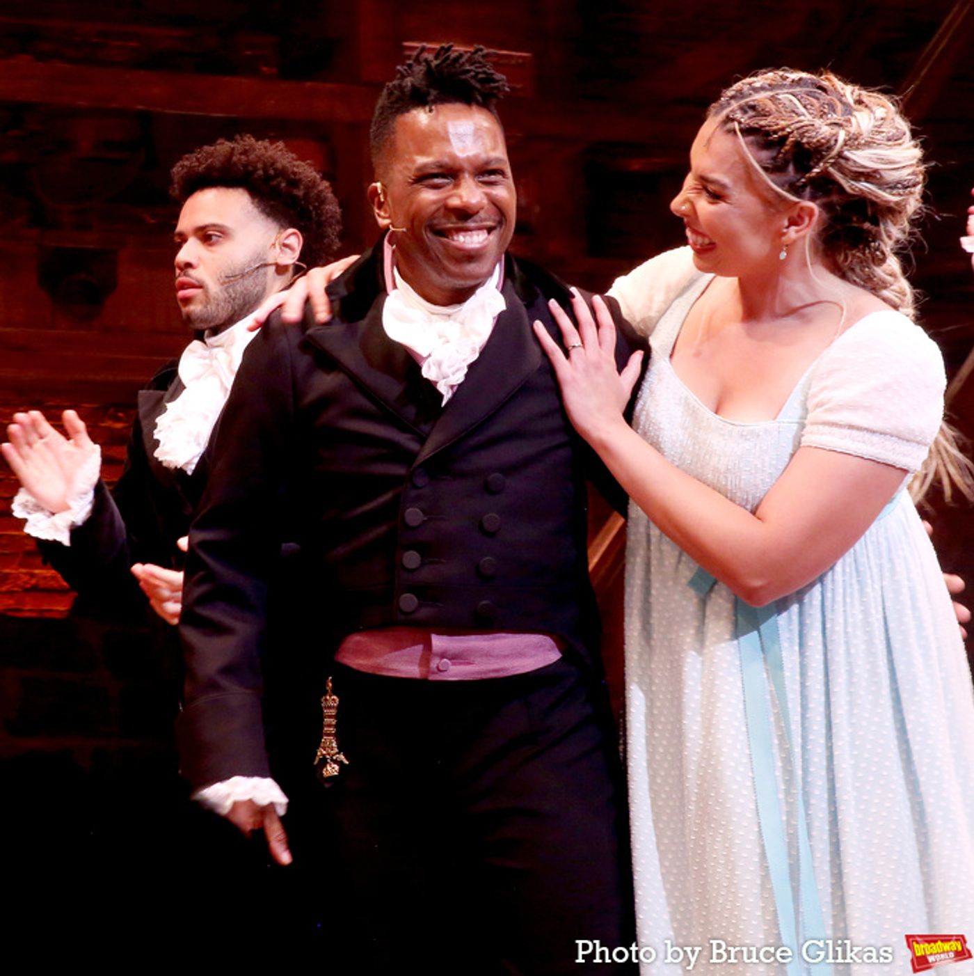 Photos: Leslie Odom Jr. Returns to HAMILTON on Broadway  Image