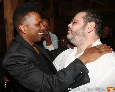  Leslie Odom Jr and Josh Gad Photo