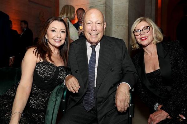 Donna Murphy, Julian Fellowes (Producer) and Christine Baranski  
 Photo