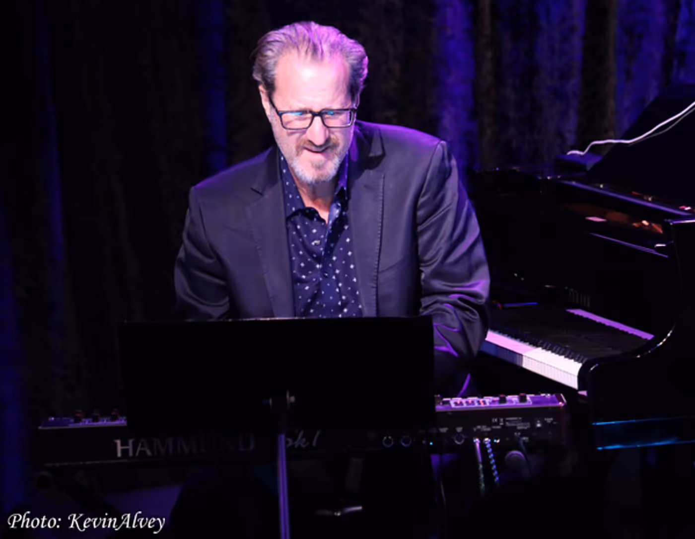 Photos: Vocalist Wendy Moten Returns To Birdland For Her Annual Concert  Image