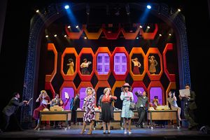 Malia Abayon, Jessica Coker, Majesty Scott @ BroadwayWorld Malia Abayon, Jessica Coker, Majesty Scott Photo