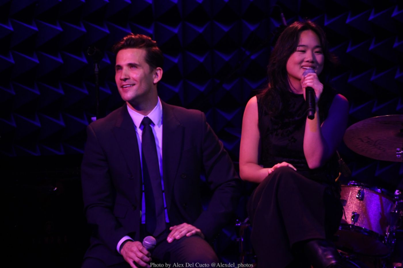 Review: Dez Duron Brings Songs of Love at Joe's Pub  Image