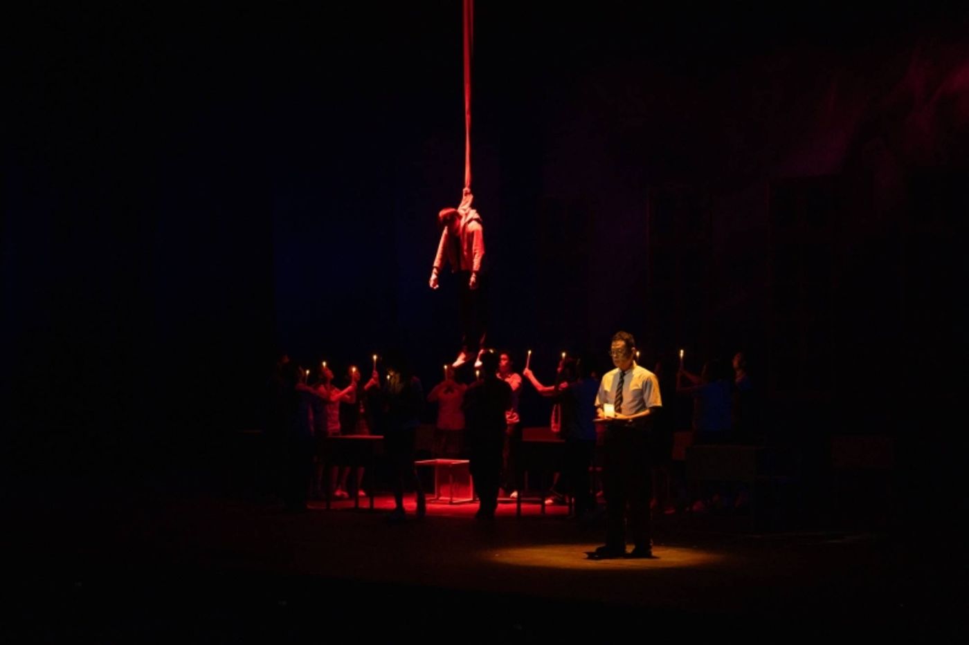 Review: EKI's PEREMPUAN PUNYA CERITA is Dazzling, Perplexing Review: EKI's PEREMPUAN PUNYA CERITA is Dazzling, Perplexing Image