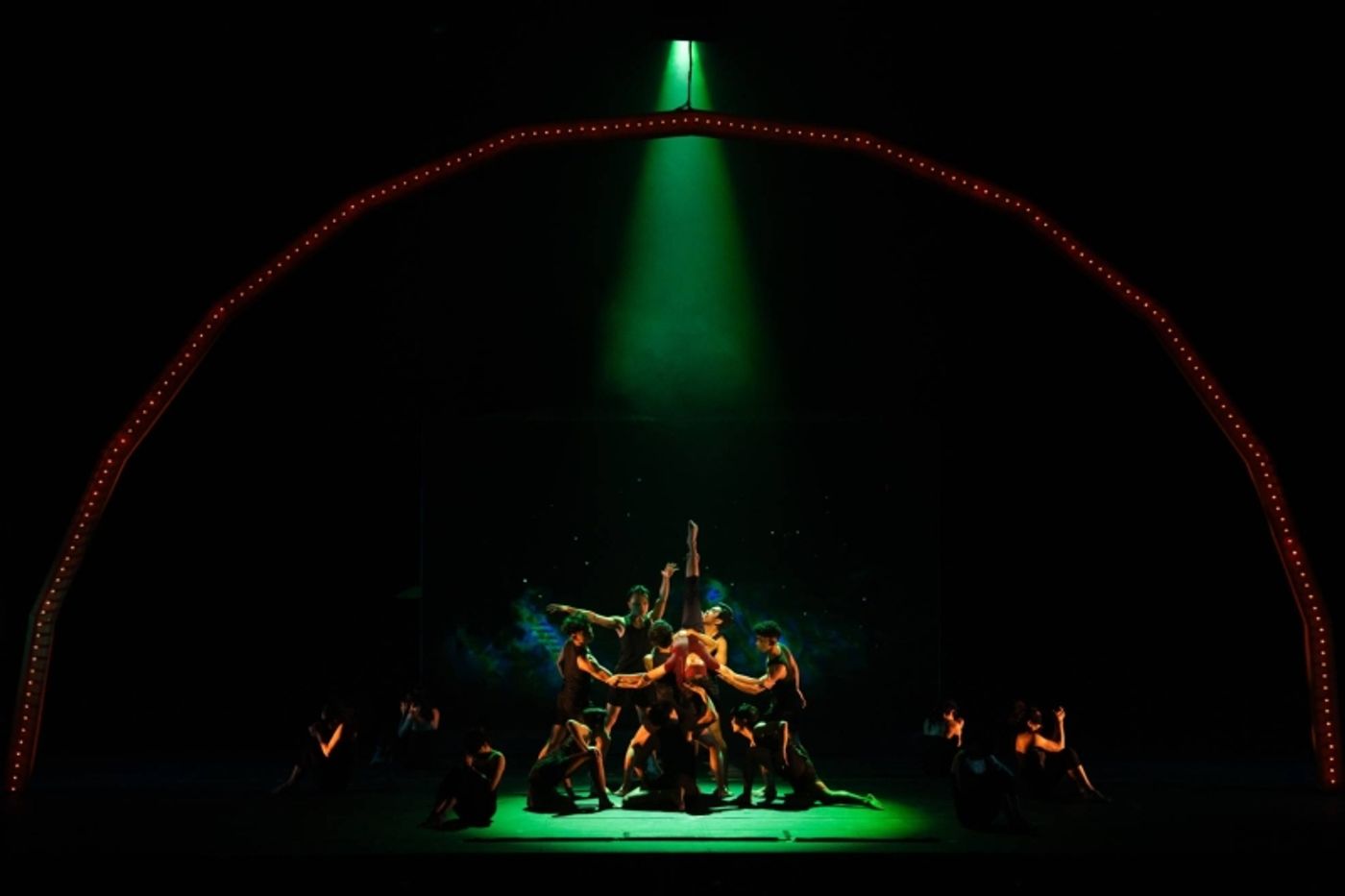 Review: EKI's PEREMPUAN PUNYA CERITA is Dazzling, Perplexing Review: EKI's PEREMPUAN PUNYA CERITA is Dazzling, Perplexing Image