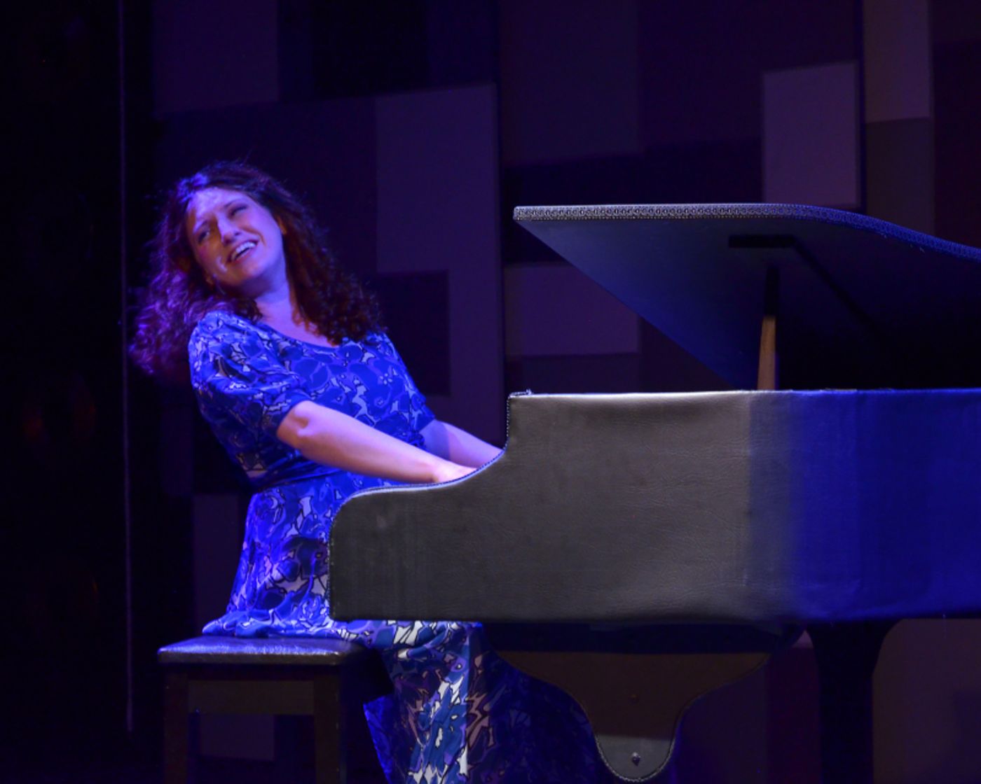 Photos: New Performances Added for Bergen County Player's BEAUTIFUL: THE CAROLE KING MUSICAL  Image