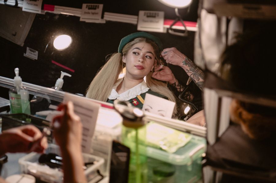 Photos: Justin Collette, Isabella Esler and More Backstage at BEETLEJUICE  Image