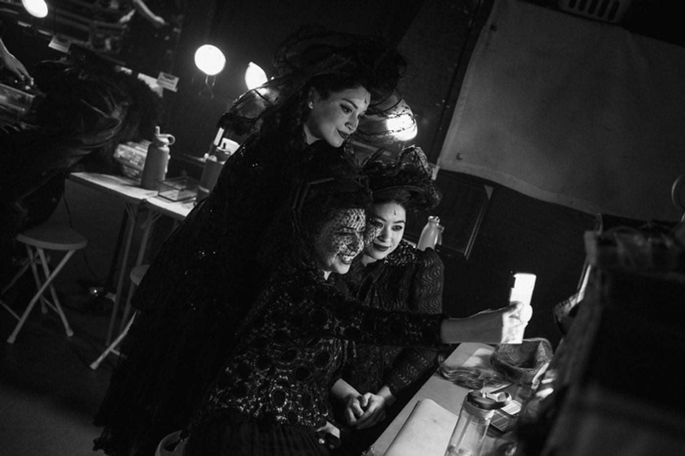 Photos: Justin Collette, Isabella Esler and More Backstage at BEETLEJUICE Photos: Justin Collette, Isabella Esler and More Backstage at BEETLEJUICE Image