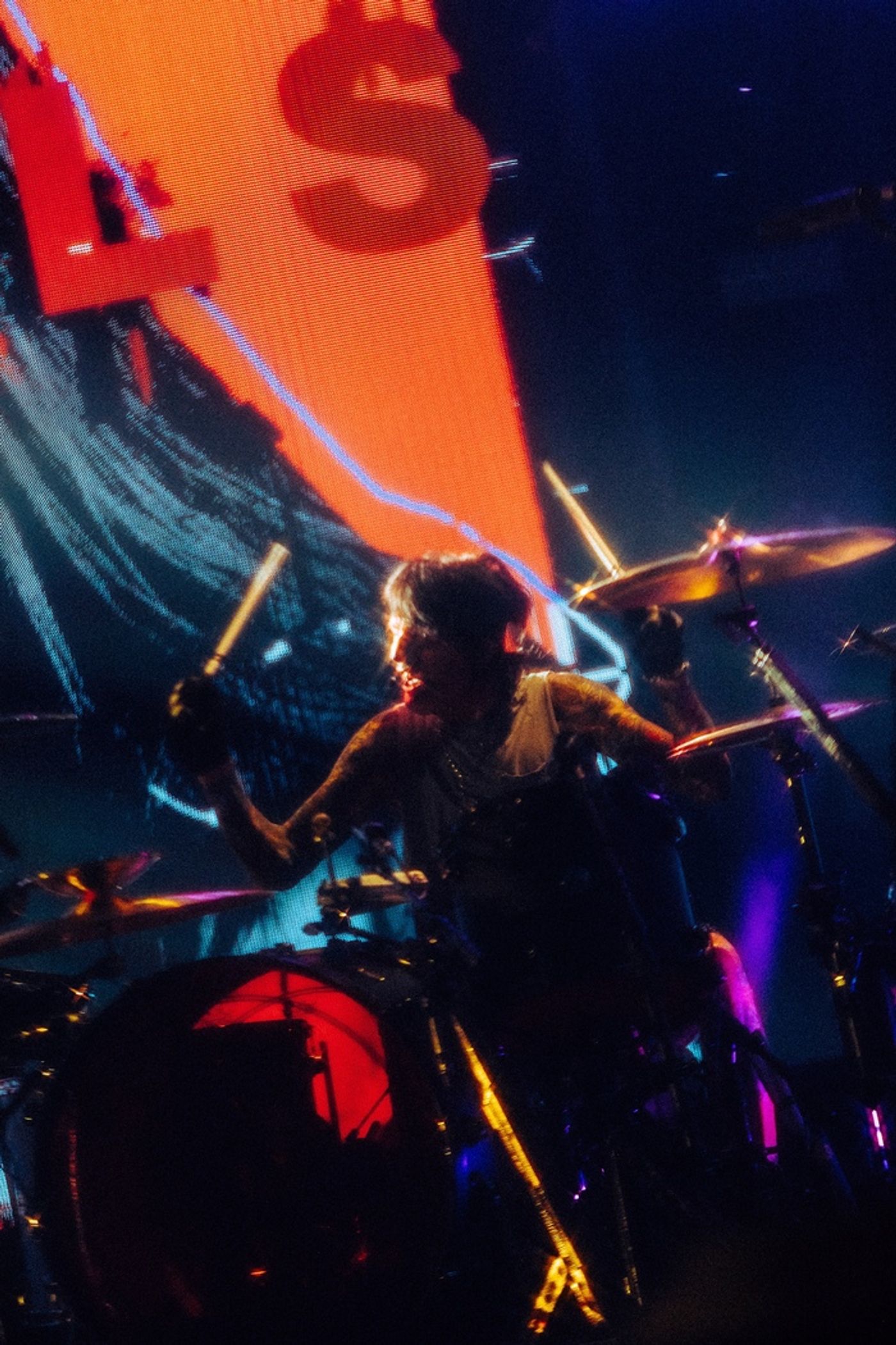 Photos: Mötley Crüe Kicks Off Residency at Las Vegas Strip Photos: Mötley Crüe Kicks Off Residency at Las Vegas Strip Image