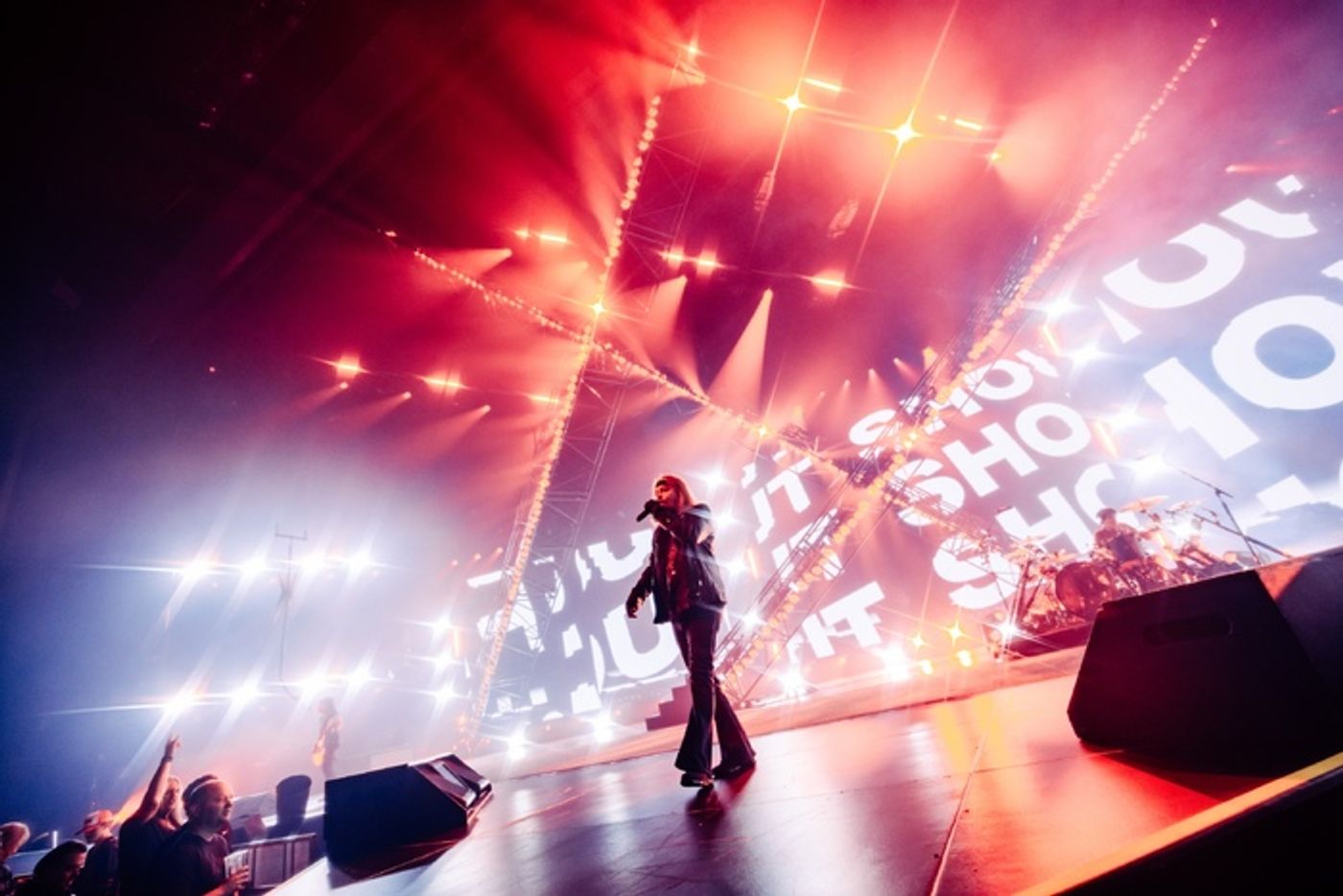 Photos: Mötley Crüe Kicks Off Residency at Las Vegas Strip Photos: Mötley Crüe Kicks Off Residency at Las Vegas Strip Image