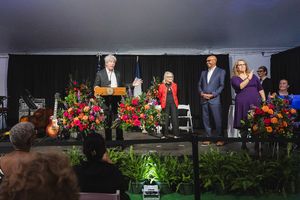 Ken Sunshine, Pat Swinney Kaufman, Adolfo Carrión Jr., and Carla Hoke-Miller  Photo