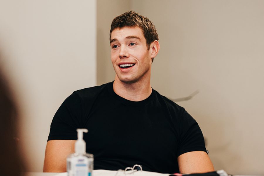 Photos: Derek Chadwick Joins MESSY WHITE GAYS; See Rehearsal Photos Image