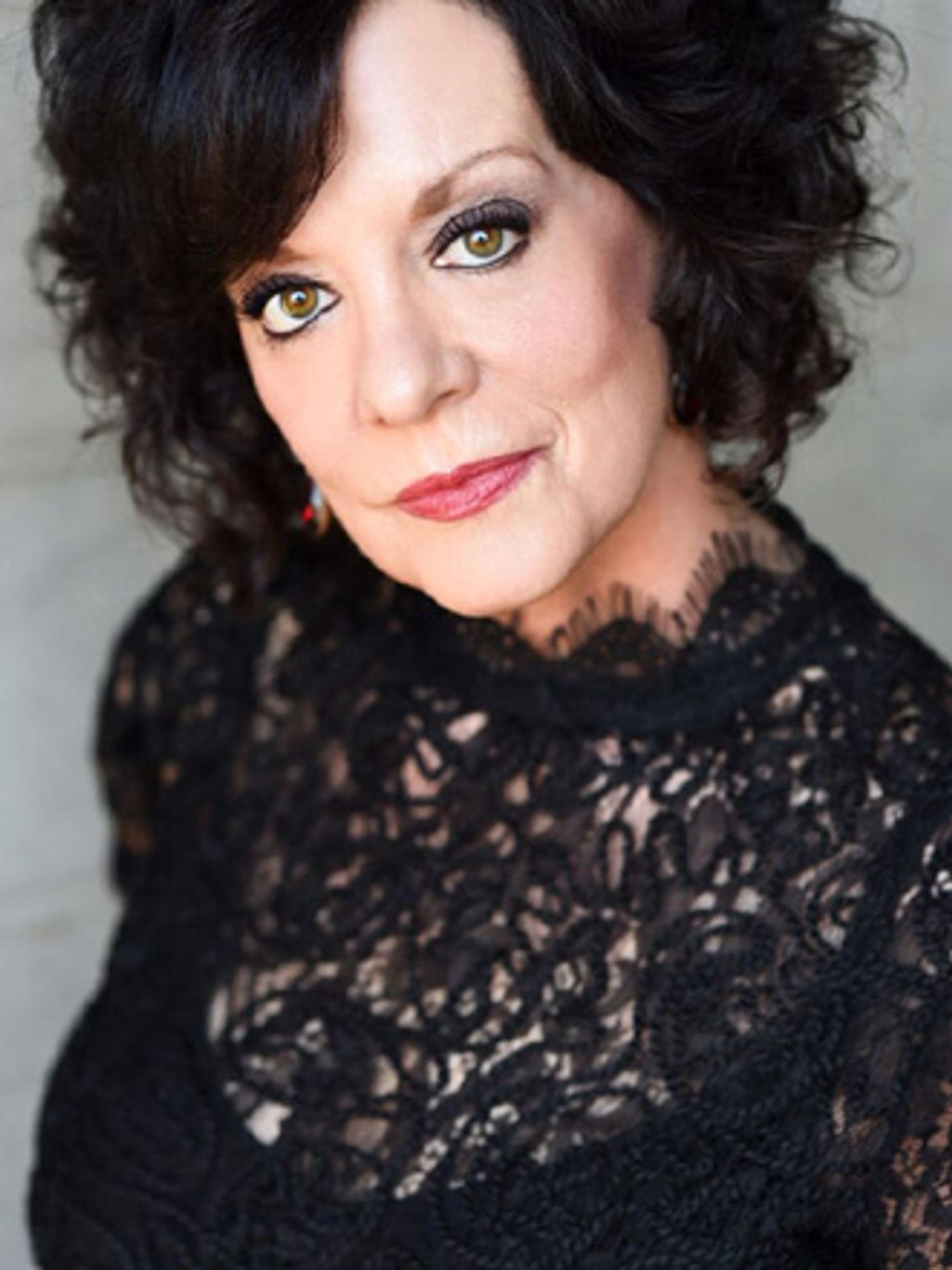 Interview: Victoria Lavan of THE AGE OF AQUARIUS ’67 TO ’72 at Theatre West  Image