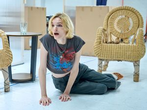 Esme Hough (Jacqueline de Bellefort) Photo