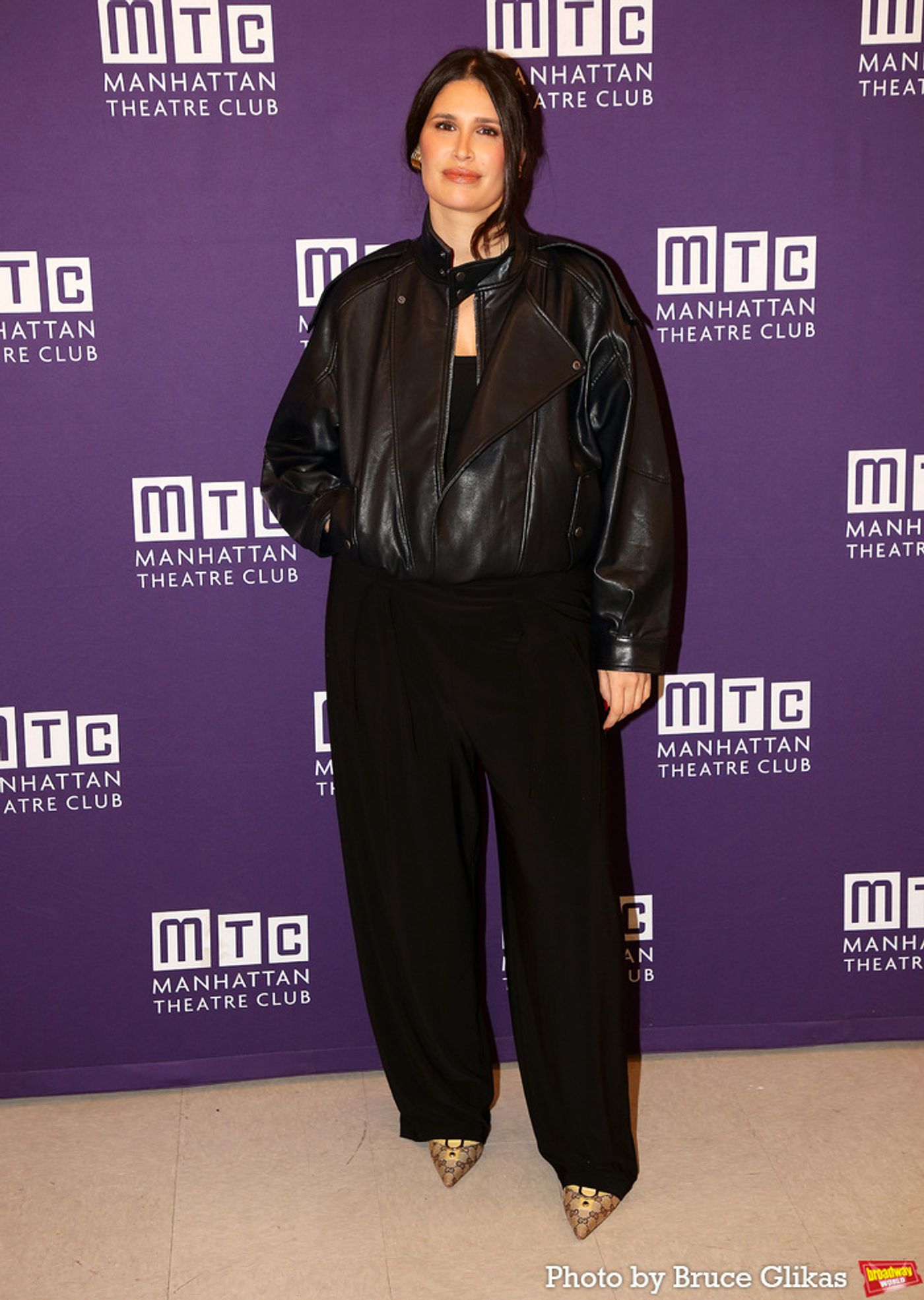 Photos: The Cast of Manhattan Theatre Club's QUEENS Meets the Press  Image