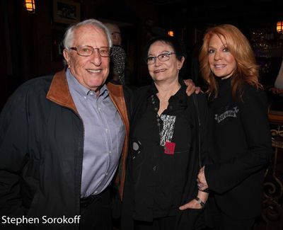 Steven Baruch, Eda Baruch, Kelly Clinton-Holmes Photo
