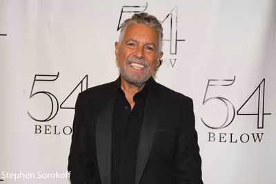 Clint Holmes Photo