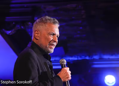 Clint Holmes Photo