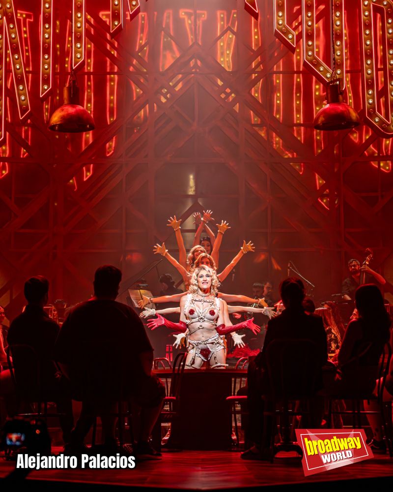PHOTOS: La producción inmersiva de CABARET se presenta en Madrid — photo 2 of 22