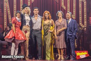 Amanda Digón, Abril Zamora, Pepe Nufrio, Pepa Lucas, Carme Conesa y Tony River Photo