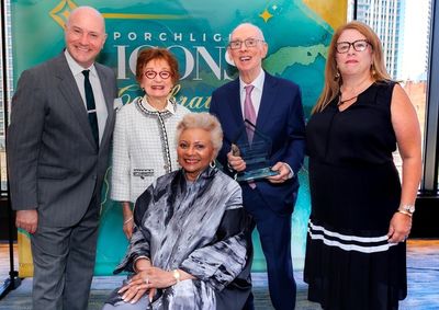 Michael Weber, Brenda Grusecki, Leslie Uggams, James Grusecki, Jenna Deja Photo